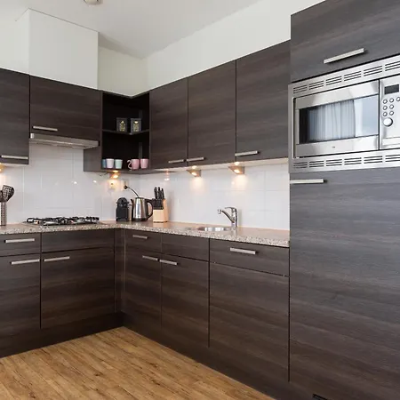 Bizstay Harbour III Scheveningen Apartments The Hague Room photo