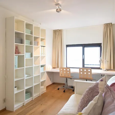 Bizstay Harbour III Scheveningen Apartments The Hague Room photo