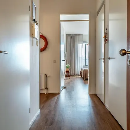 Bizstay Harbour III Scheveningen Apartments The Hague Room photo