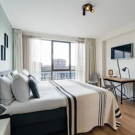 Bizstay Harbour III Scheveningen Apartments The Hague Room photo