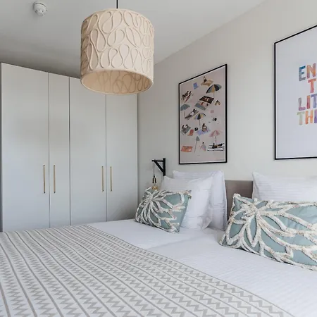 Bizstay Harbour III Scheveningen Apartments The Hague Room photo