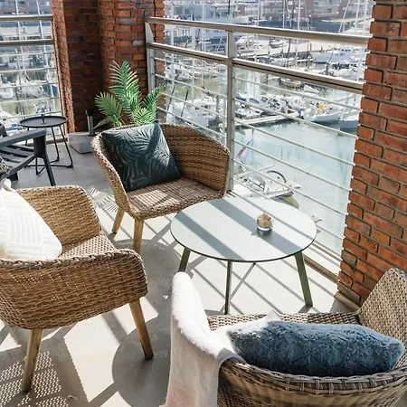 Bizstay Harbour III Scheveningen Apartments The Hague Room photo